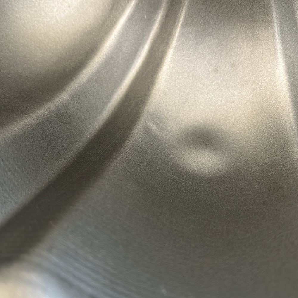 Bundt Cake Pan - Picture 7 of 8